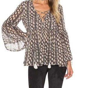 🆕 Show Me Your Mumu Top♥️